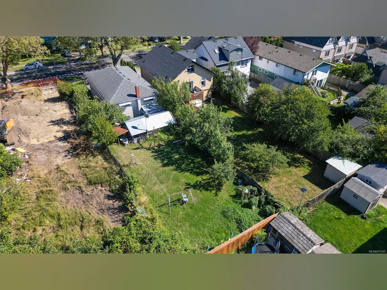 2844 Shelbourne Street, Victoria, BC, V8R 4M4 - 6