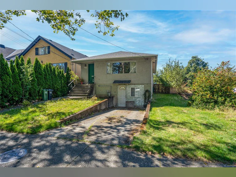 2844 Shelbourne Street, Victoria, BC, V8R 4M4 - 8