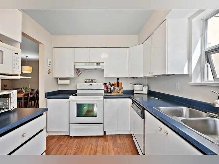 3190-2600 Ferguson Road, Central Saanich, BC, V8M 2C1 - 11
