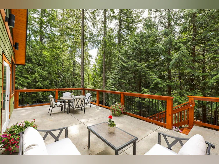 4777 Forbidden Plateau Road, Courtenay, BC, V9J 1R3 - 64