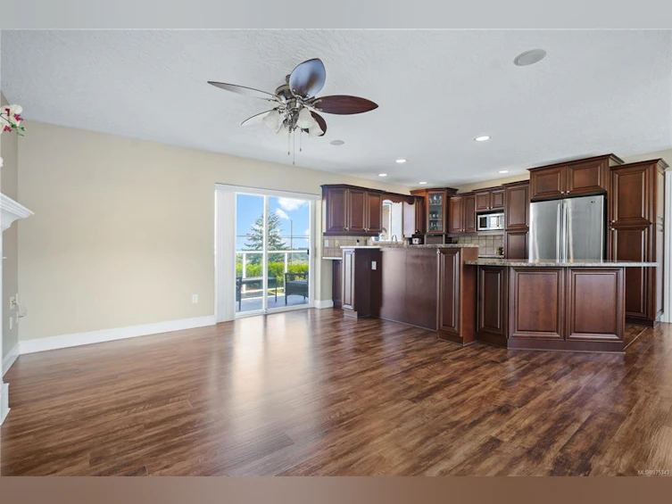 6255 Karen Court, Central Saanich, BC, V8Z 7K7 - 5