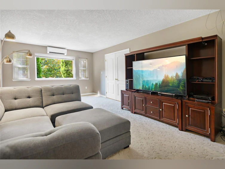 6255 Karen Court, Central Saanich, BC, V8Z 7K7 - 24