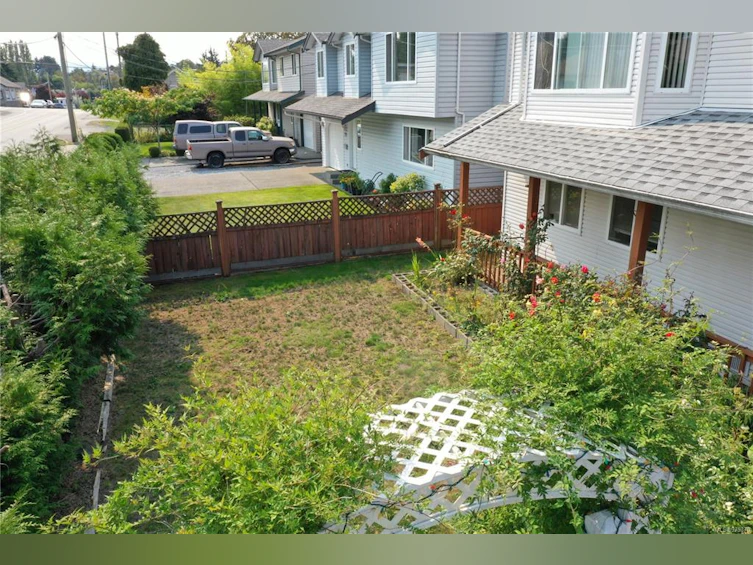 173 Howard Avenue, Nanaimo, BC, V9R 3R2 - 3