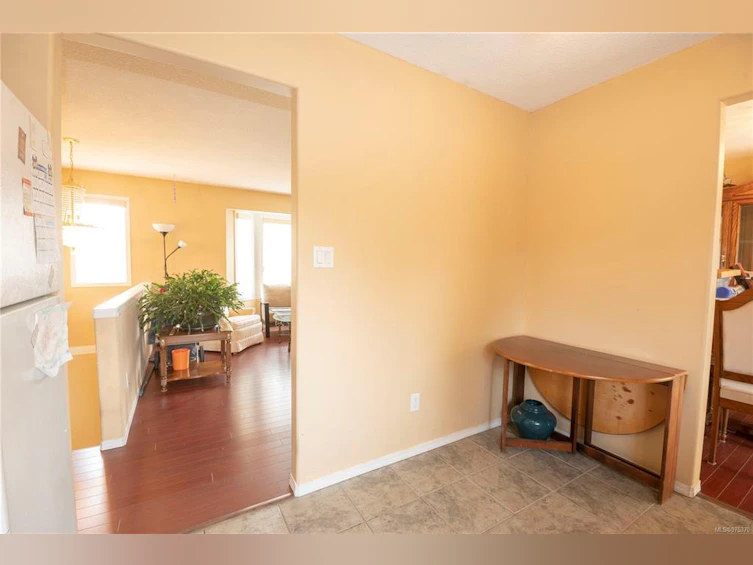 173 Howard Avenue, Nanaimo, BC, V9R 3R2 - 11