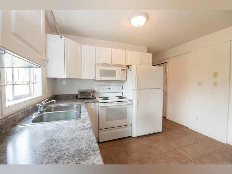 173 Howard Avenue, Nanaimo, BC, V9R 3R2 - 19