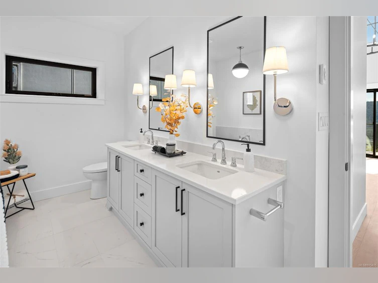 2009 Pinehurst Terrace, Langford, BC, V9B 3S3 - 36