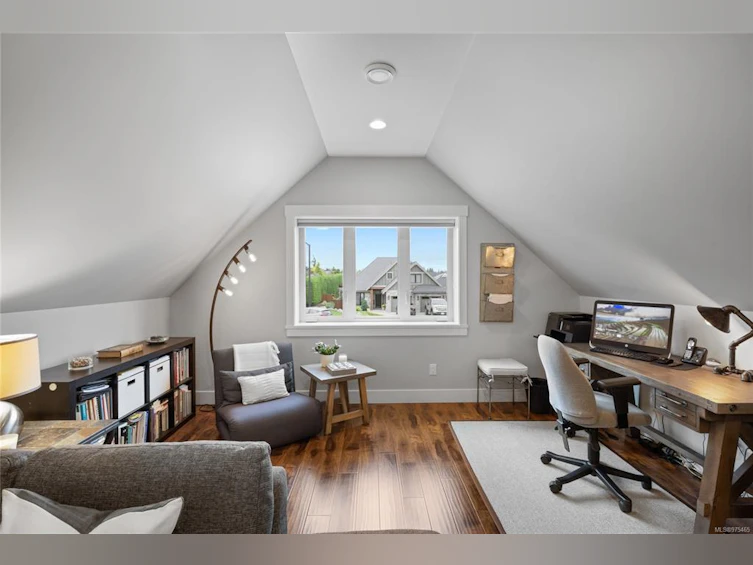 694 Lowry's Road, French Creek, BC, V9P 0C5 - 41