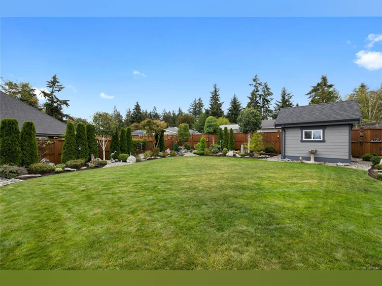694 Lowry's Road, French Creek, BC, V9P 0C5 - 55