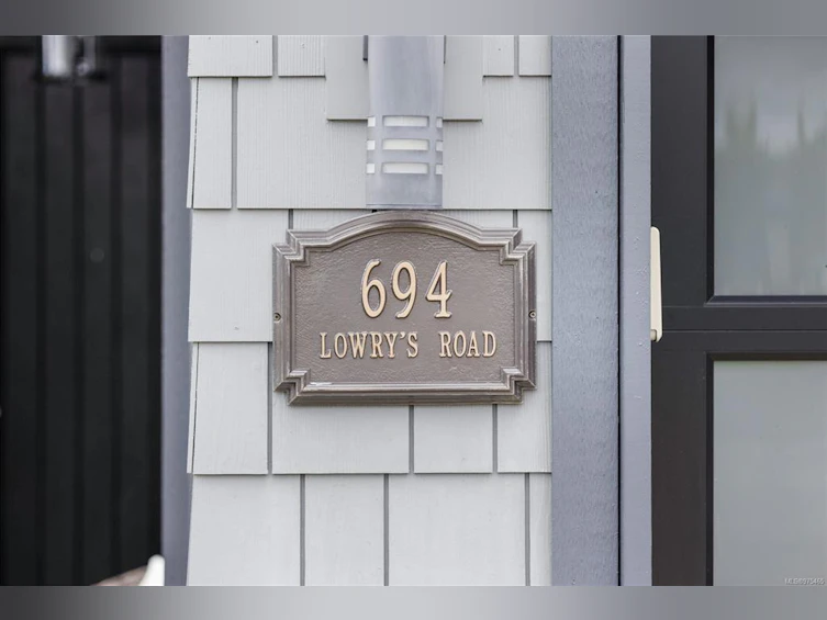 694 Lowry's Road, French Creek, BC, V9P 0C5 - 65
