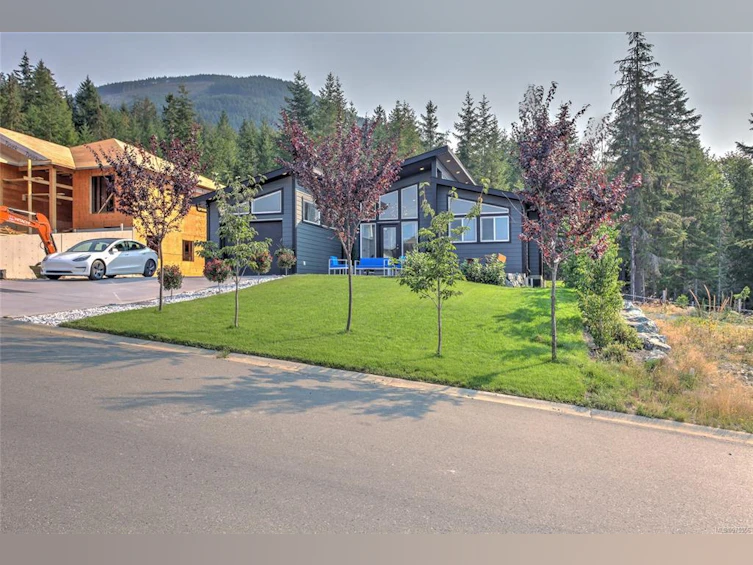 545 Mountain View Drive, Lake Cowichan, BC, V0R 2G1 - 5