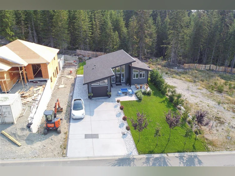 545 Mountain View Drive, Lake Cowichan, BC, V0R 2G1 - 61