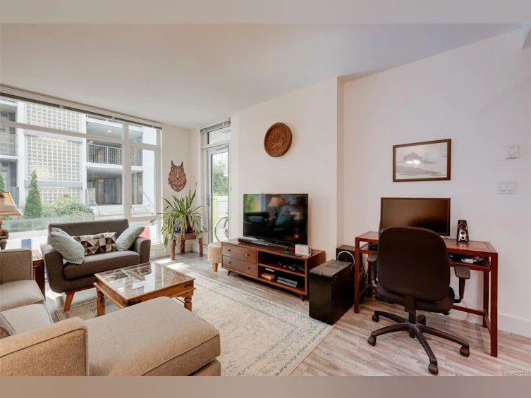 308-1090 Johnson Street, Victoria, BC, V8V 3P6 - 7