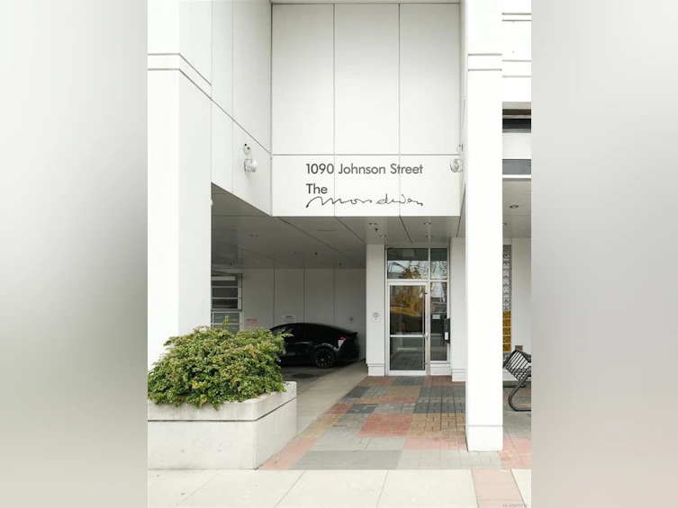 308-1090 Johnson Street, Victoria, BC, V8V 3P6 - 22