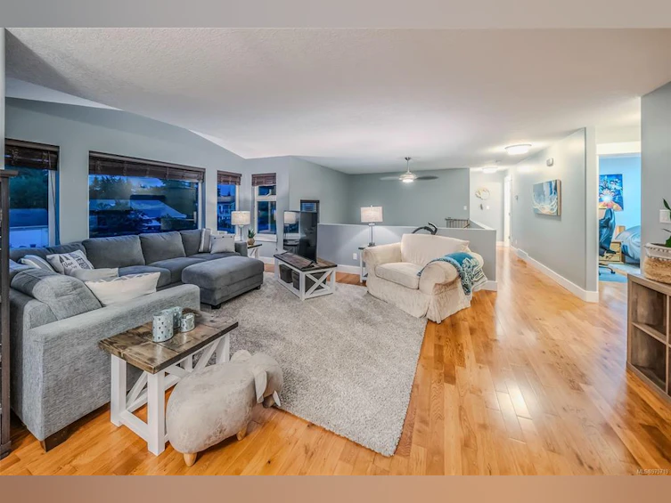 597 Misner Way, French Creek, BC, V9P 2R1 - 12