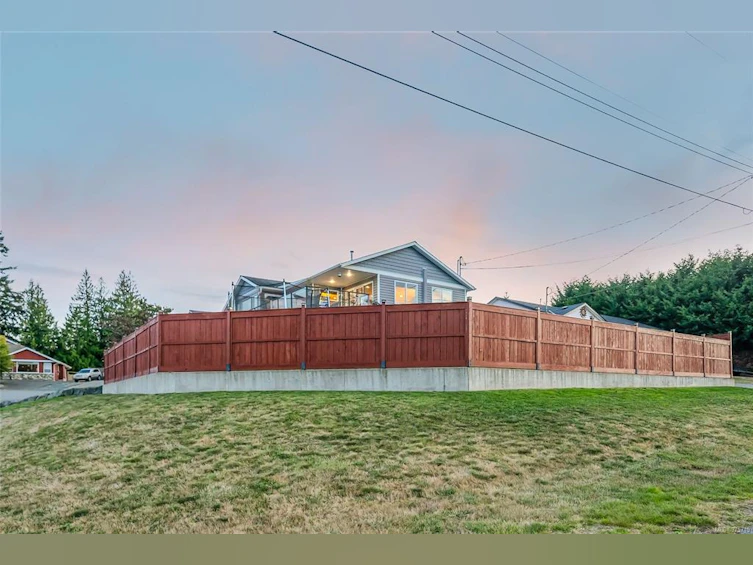597 Misner Way, French Creek, BC, V9P 2R1 - 31