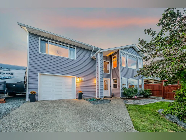 597 Misner Way, French Creek, BC, V9P 2R1 - 32