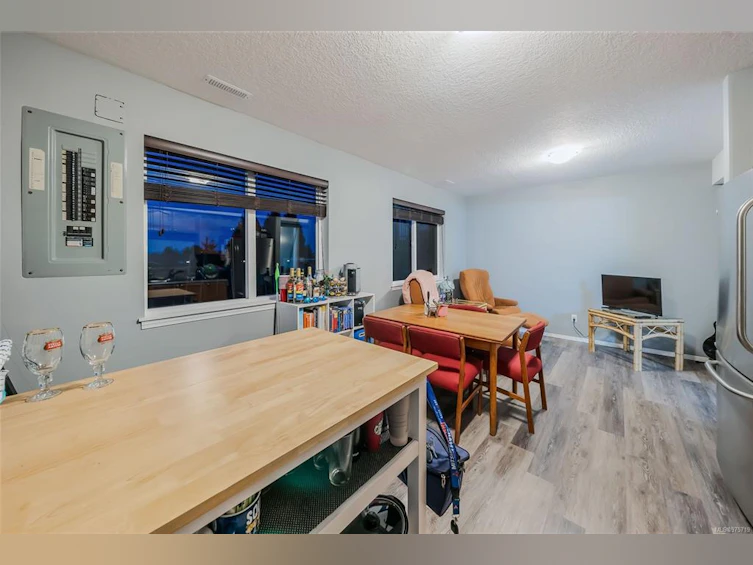 597 Misner Way, French Creek, BC, V9P 2R1 - 45