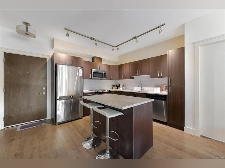 307-1900 Watkiss Way, View Royal, BC, V9B 0S8 - 4