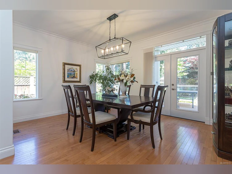 5075 Clutesi Street, Saanich, BC, V8Y 1X4 - 15