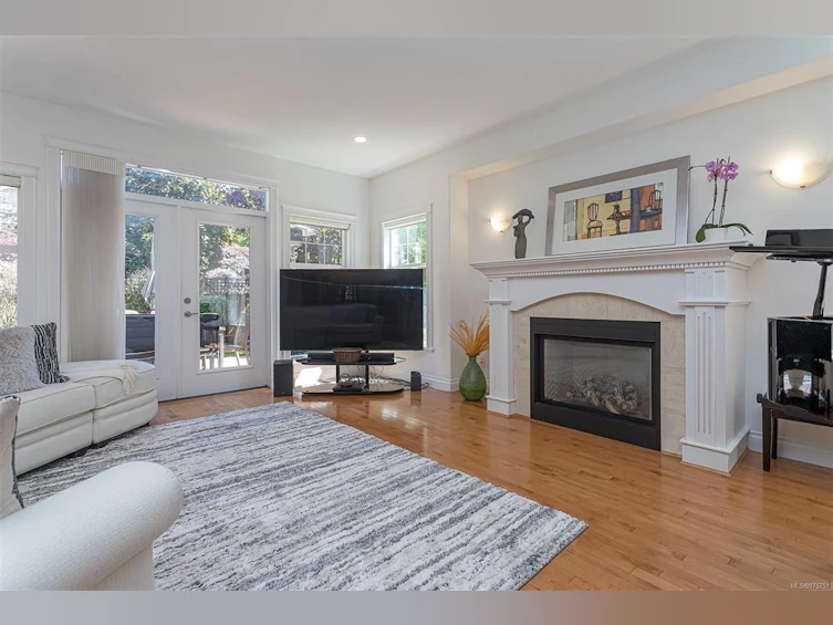 5075 Clutesi Street, Saanich, BC, V8Y 1X4 - 25