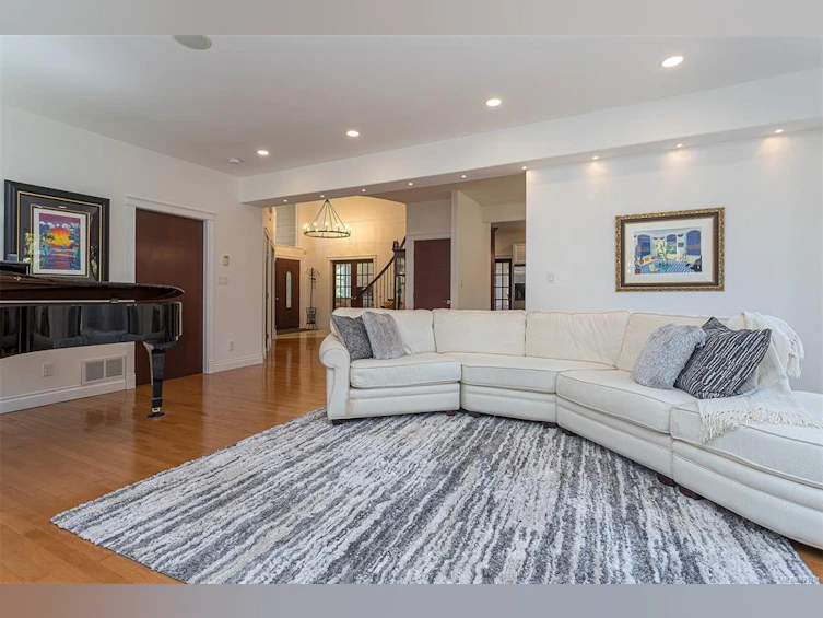 5075 Clutesi Street, Saanich, BC, V8Y 1X4 - 27