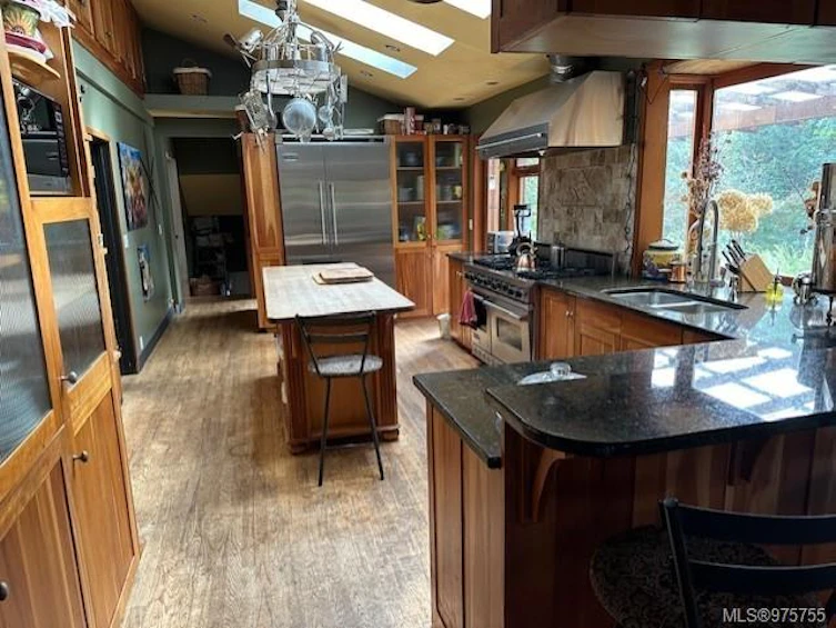 3744 Gibbins Road, Duncan, BC, V9L 6E8 - 29