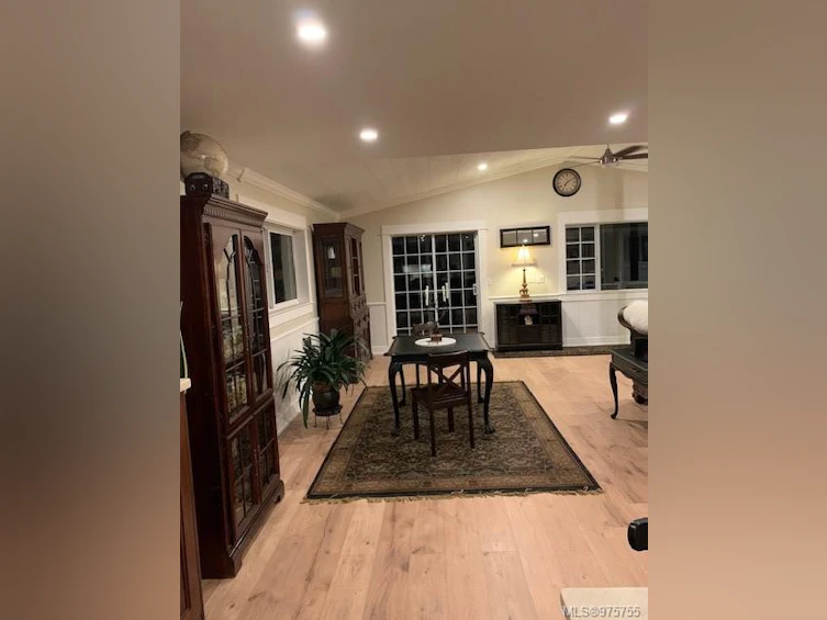 3744 Gibbins Road, Duncan, BC, V9L 6E8 - 48