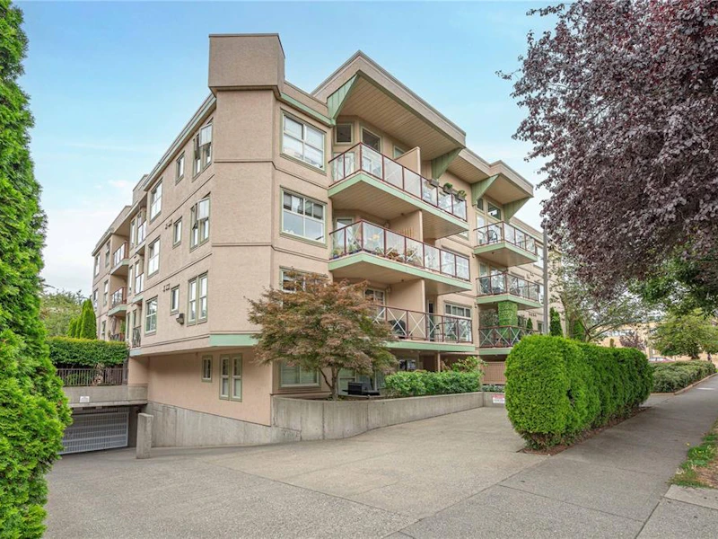103 - 2560 Wark Street, Victoria BC V8T 4G8