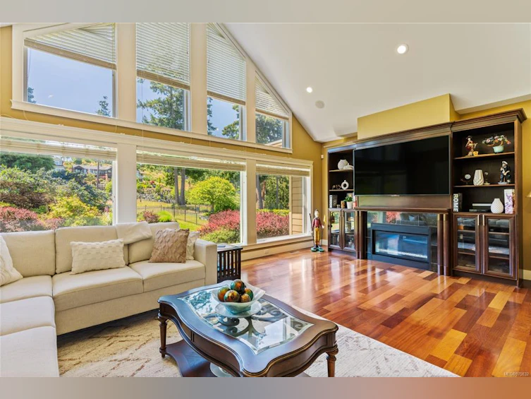 2032 Troon Court, Langford, BC, V9B 6R6 - 4