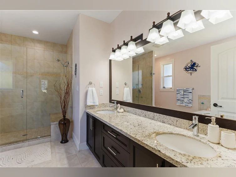2032 Troon Court, Langford, BC, V9B 6R6 - 22