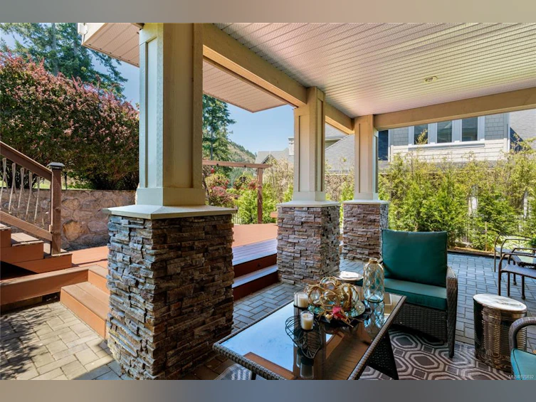 2032 Troon Court, Langford, BC, V9B 6R6 - 24