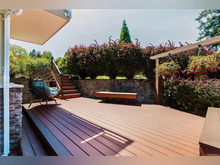 2032 Troon Court, Langford, BC, V9B 6R6 - 26