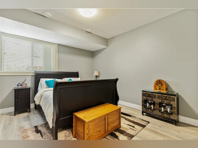 2032 Troon Court, Langford, BC, V9B 6R6 - 37