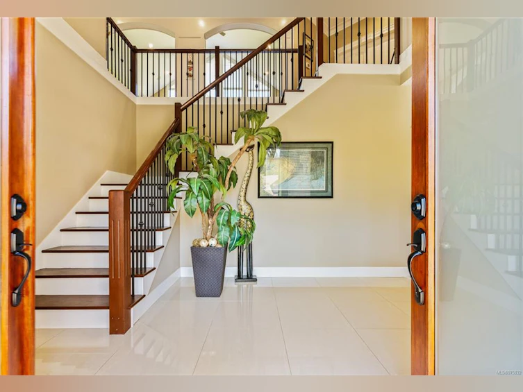 2032 Troon Court, Langford, BC, V9B 6R6 - 52