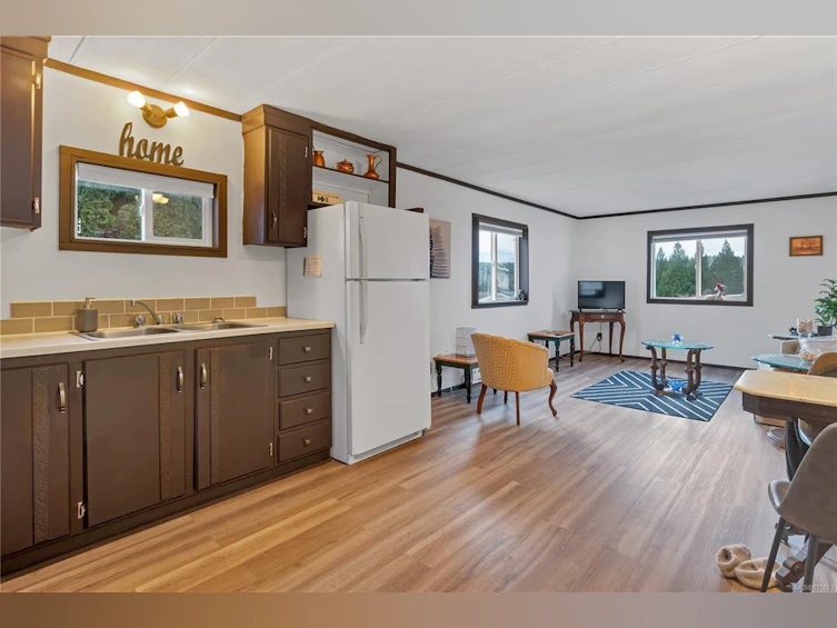10-1160 Shellbourne Boulevard, Campbell River, BC, V9W 5G5 - 4