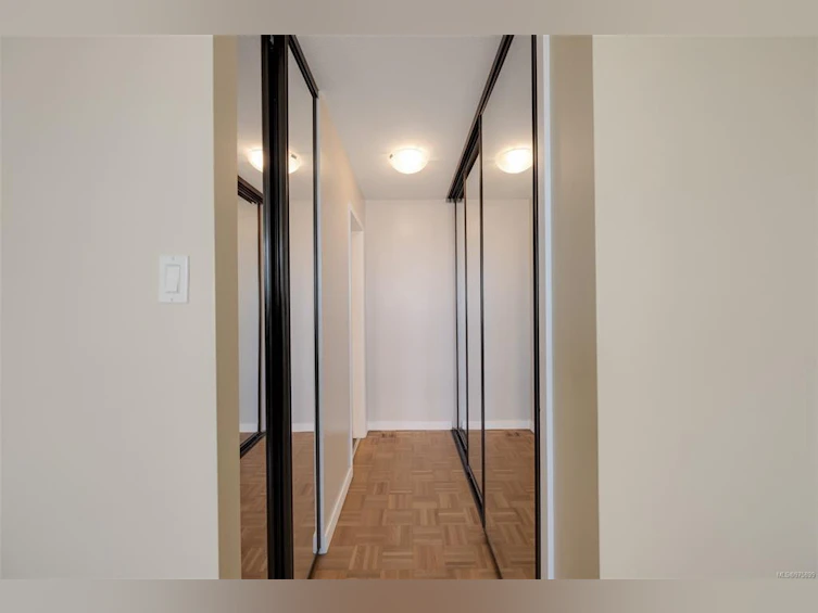1005-647 Michigan Street, Victoria, BC, V8V 1S9 - 31