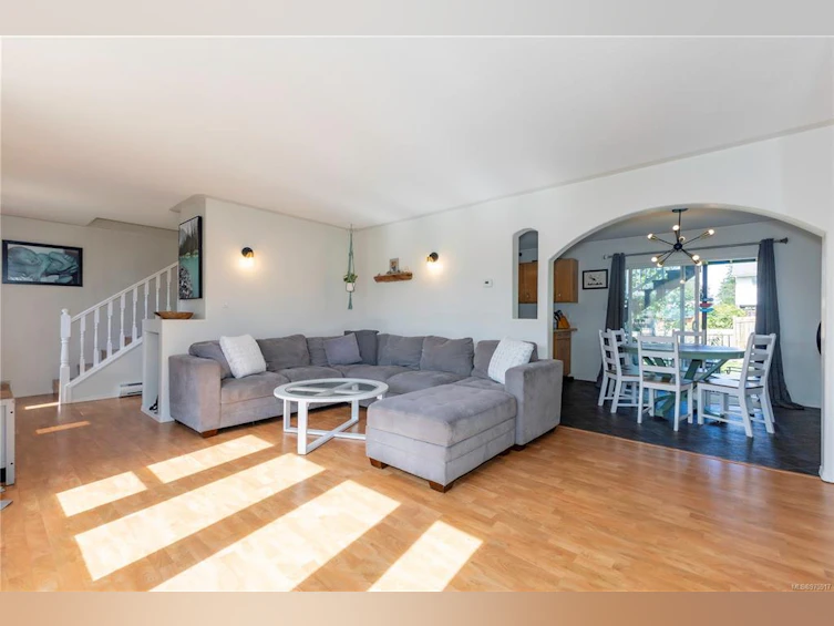 752 Elkhorn Road, Campbell River, BC, V9W 3X1 - 5