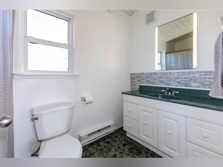 752 Elkhorn Road, Campbell River, BC, V9W 3X1 - 24