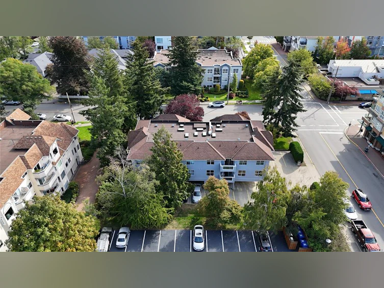 101-9858 Fifth Street, Sidney, BC, V8L 2X3 - 19