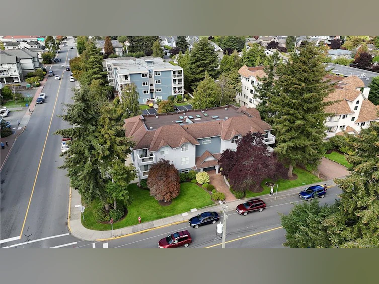101-9858 Fifth Street, Sidney, BC, V8L 2X3 - 21