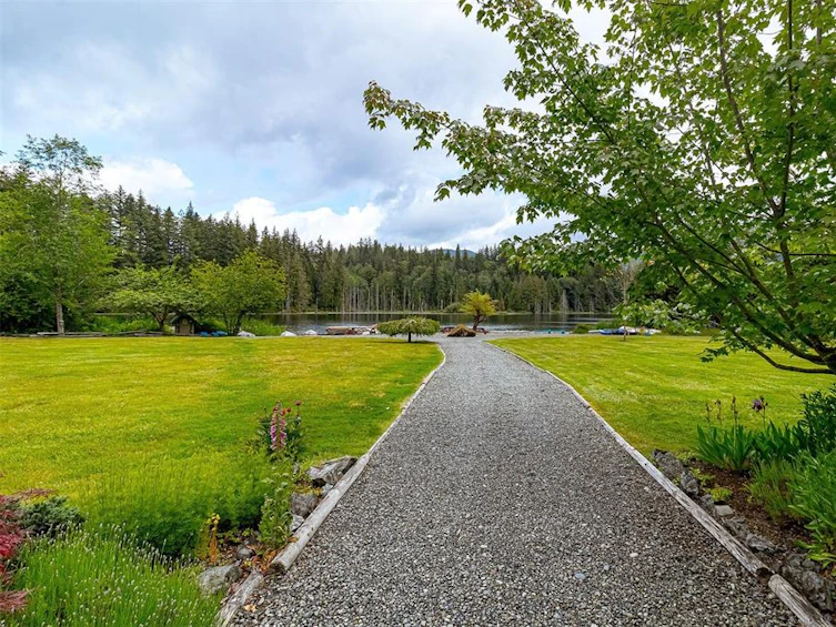 5-8631 South Shore Road, Honeymoon Bay, BC, V0R 2G0 - 36