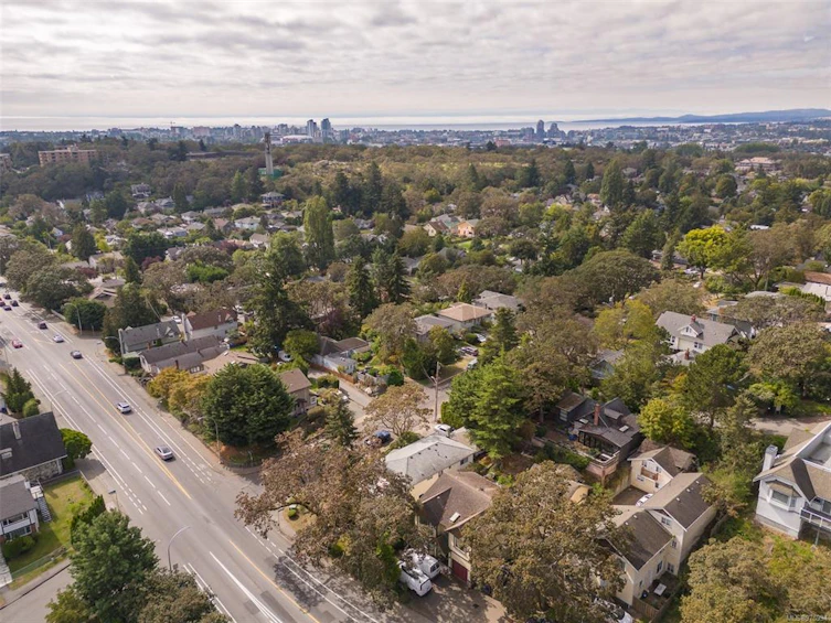 1370 Slater Street, Victoria, BC, V8X 2P9 - 51