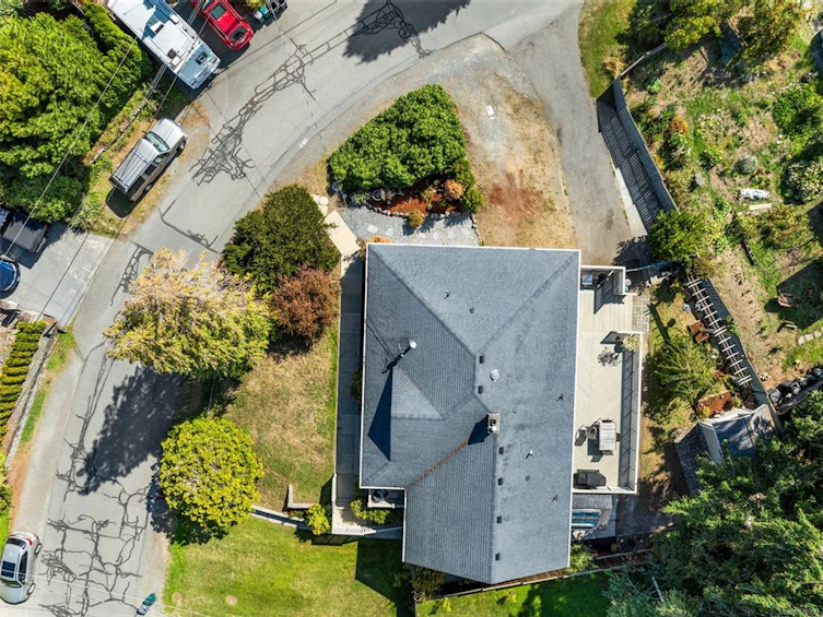 268 Glenairlie Drive, View Royal, BC, V9B 1K3 - 40