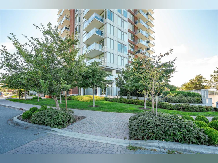 306-60 Saghalie Road, Victoria, BC, V9A 0H1 - 52