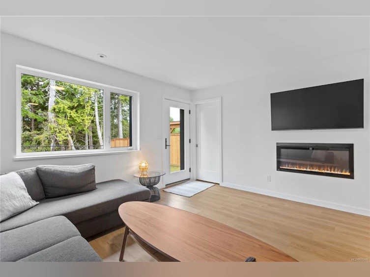 18-1782 St. Jacques Boulevard, Ucluelet, BC, V0R 3A0 - 12