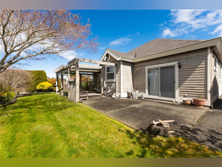 1120 Ormonde Road, Qualicum Beach, BC, V9K 2P2 - 4