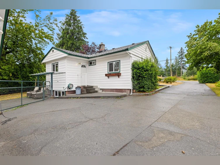 10541 Old Victoria Road, Saltair, BC, V0R 1K2 - 28