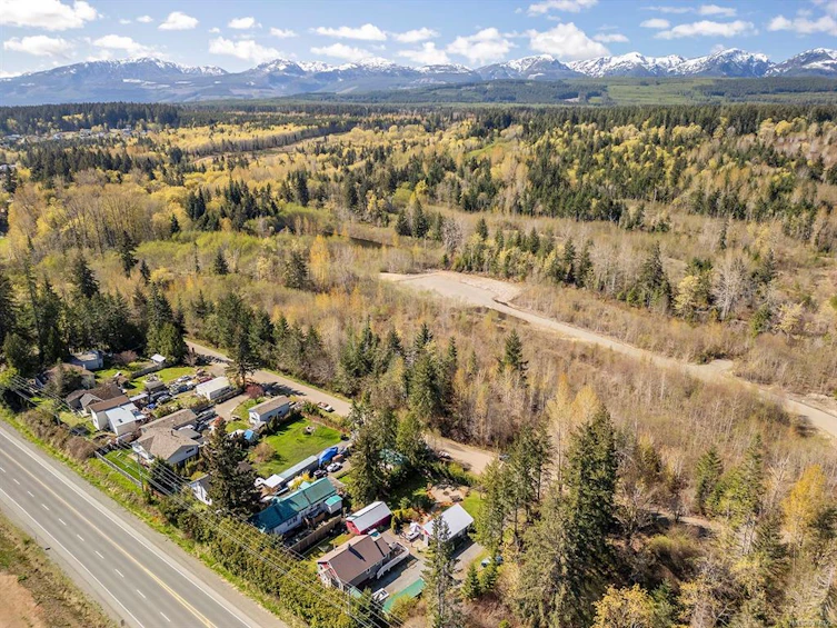 5277 Washer Road, Union Bay, BC, V0R 3B0 - 13