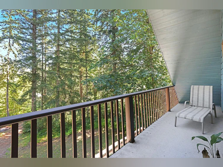 4345 Macaulay Road, Black Creek, BC, V9J 1E2 - 11