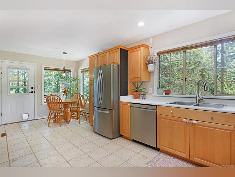 4345 Macaulay Road, Black Creek, BC, V9J 1E2 - 31